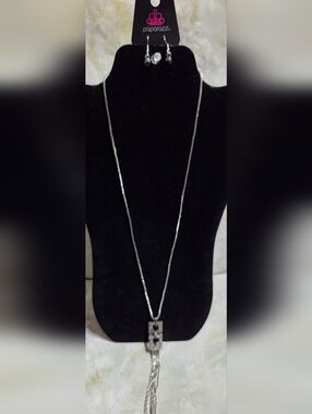 paparazzi Silver Multi-Strand Tassel Necklace